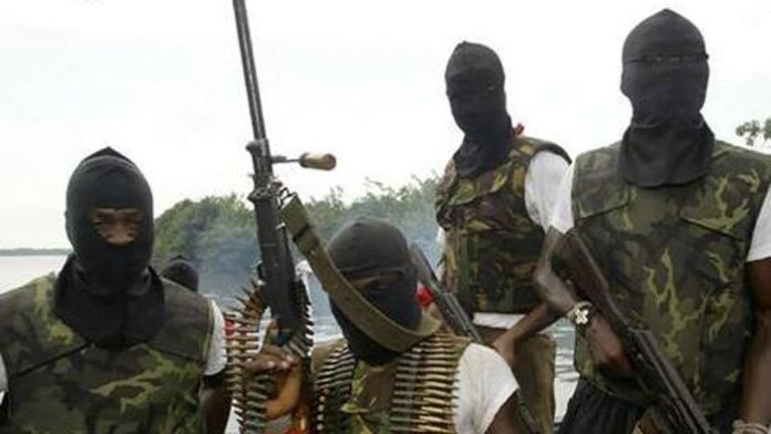Niger Delta Avengers Recommence, Vow To Treat Nigerian Economy In Language FG Understand