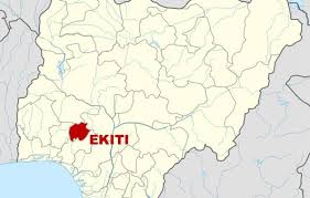 Aggrieved Ekiti monarchs hit state govt over LG headquarters move