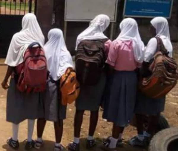 Ogun clerics ask female muslim students to begin use of Hijab