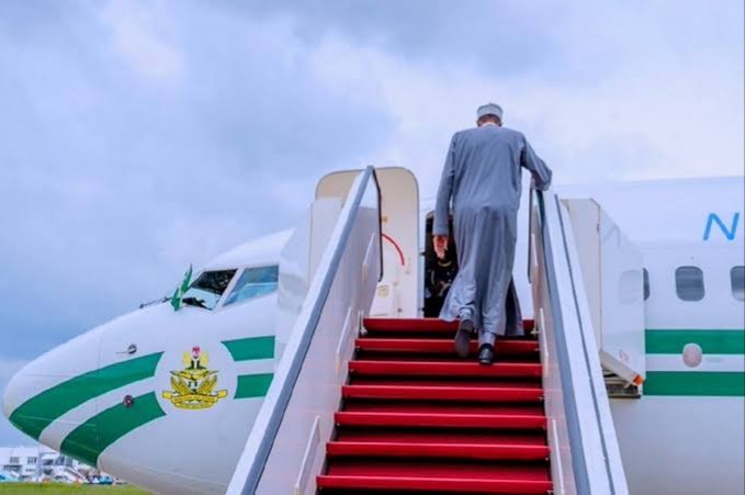 Buhari leaves for Saudi Arabia for summit and lesser Hajj