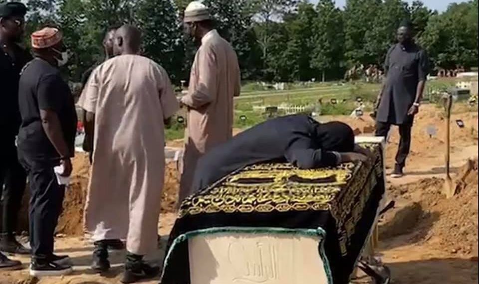 Sound Sultan’s Wife Turns Unconsolable, As Husband Buried Amid Tears In U.S, Photos Emerge