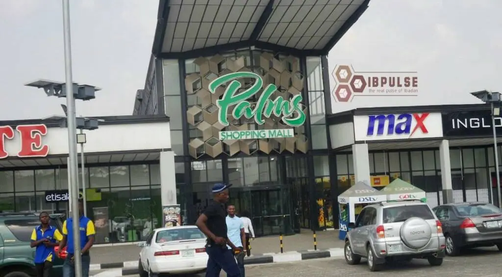 Ibadan Mall Closed-Down Over Alleged Killing Of ‘Yahoo Boy’
