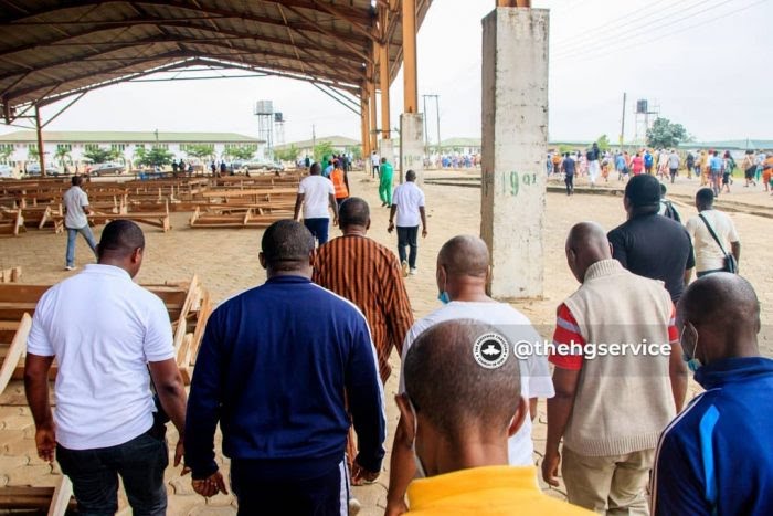Pastor Adeboye organises special prayers for unmarried youths, waiting mothers