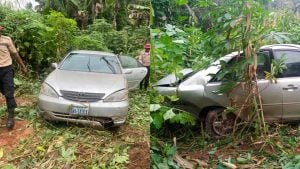 Osun Passenger Survives An Accident, As Car Swerves Into A Ditch