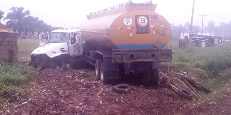 Breaking: Two killed, four injured in Ondo petrol tanker accident