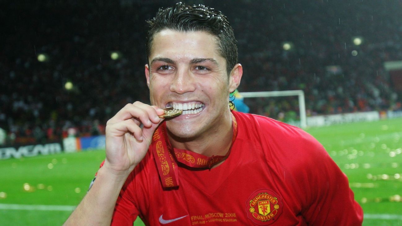 Breaking: Cristiano Ronaldo In Shock Return To Manchester United