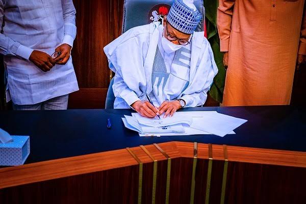 Highlights of 2021 supplementary budget: N4bn for WhatsApp tracking, N60bn for COVID-19 vaccine, Others…