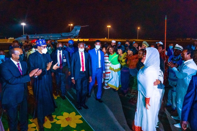 Nigeria’s President Buhari Arrives Ethiopia For Abiy Ahmed’s Inauguration, driven by PM