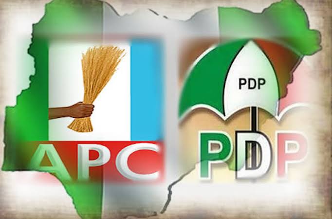 2023 polls: Mass defection hits Ondo PDP as large members decamp to APC In Idanre