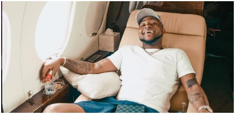 “I’m Not Giving My Donations to Anyone”: Davido’s aide begs for money for wedding