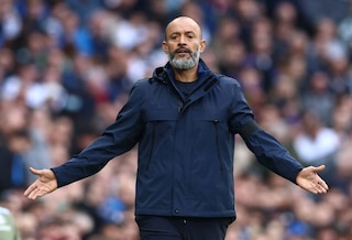 Tottenham sack manager Nuno after latest defeat by Man Utd