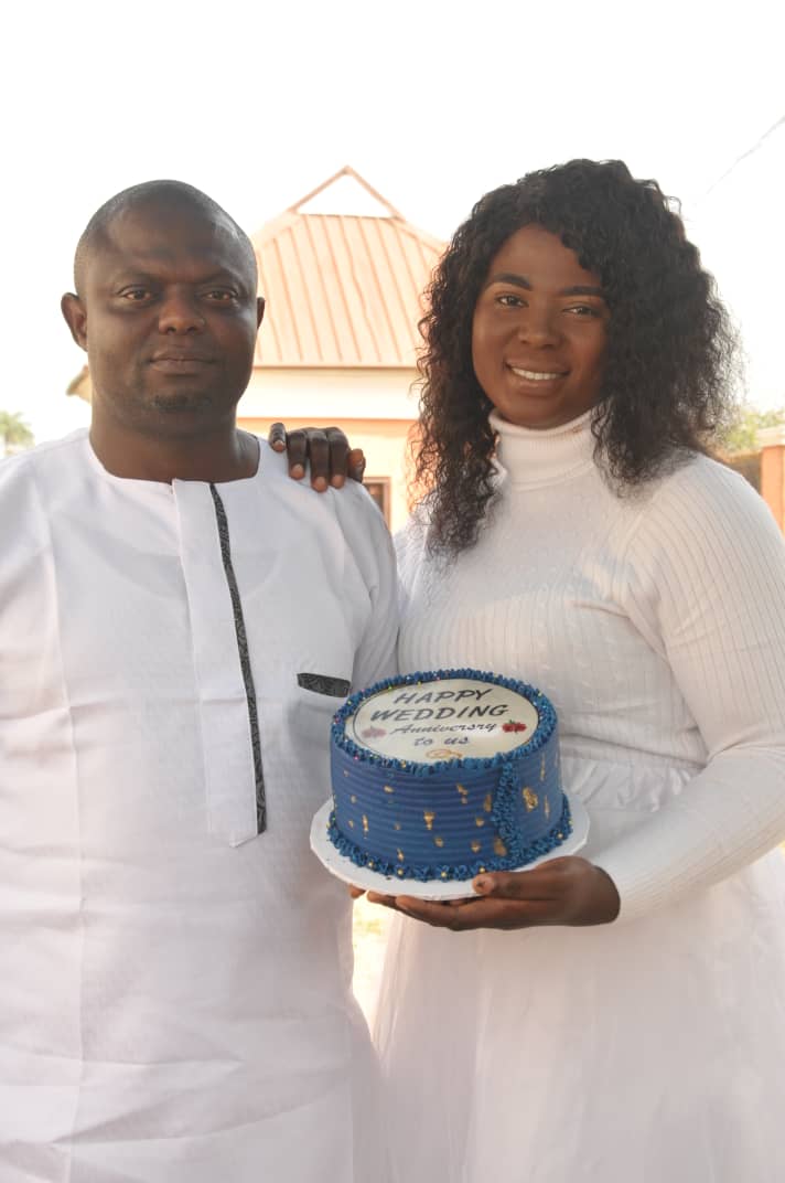 Mary Akande: Wife Surprises Husband, Celebrates Their Wedding Anniversary In Style In Osun