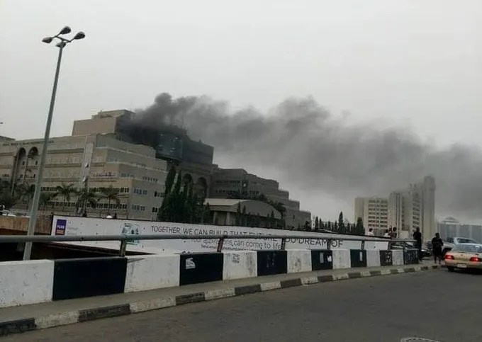 JUST IN: Ministry of finance headquarters on fire