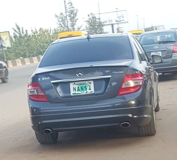 Government warns public against use of customized number plate