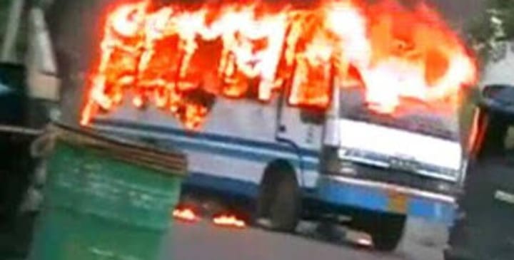 School Children Cheat Death As Fire Engulfed Bus In Ondo