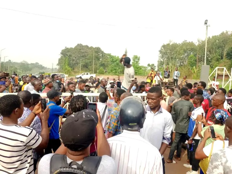 BREAKING: Protest Rocks OAU Following Announcement Of New VC, Professor Bamire
