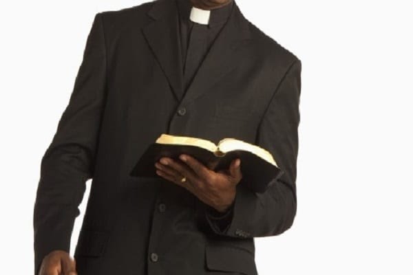 Abducted Ekiti pastor escapes as kidnappers sleep off
