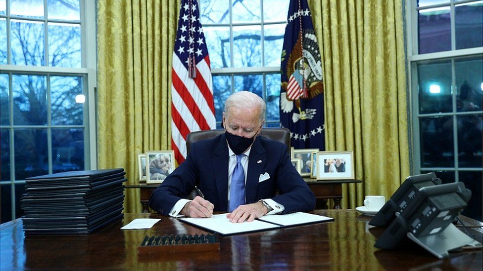 Biden: I am determined to ban assault weapons in US 