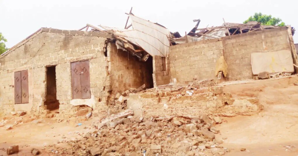 Abuja: Lightning Kills Housewife While Fetching Rain Water 