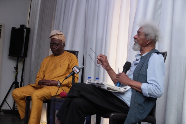 Soyinka: Don’t unleash scorpions on the memories of Nigerians