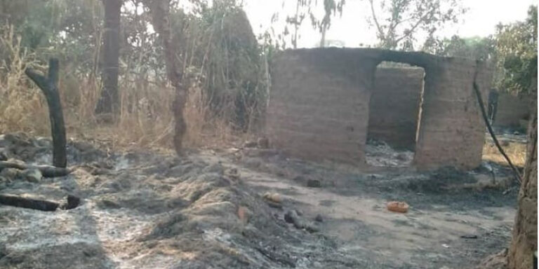 Ebonyi: Gunmen kill six, raze houses