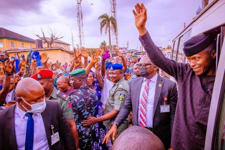 2023 Presidency: Mammoth Crowd Receives Osinbajo In Osun, As VP Vows To Fix Economy If Elected
