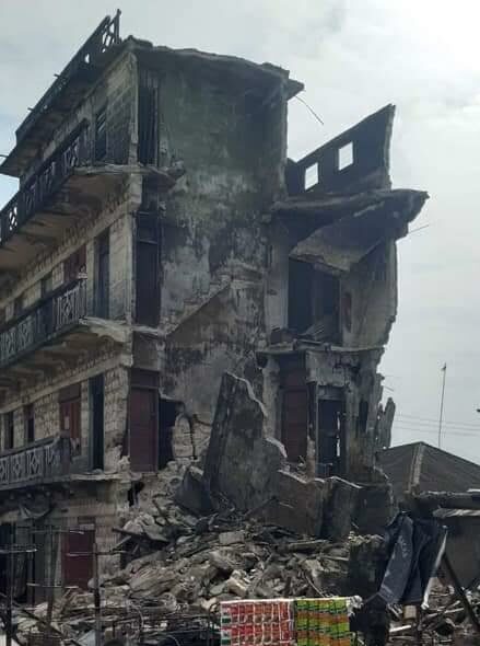 Port Harcourt: Three-storey building reportedly collapses 