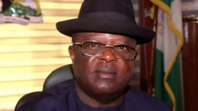 FRESH: APC supporters, others fight dirty over Umahi’s N50,000 gift