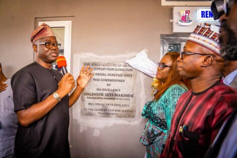 Gov Makinde inaugurates renal dialysis unit, other facilities