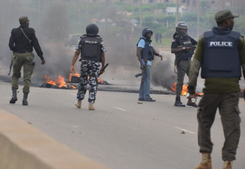 Enugu: Police fight off bandits in gun battle