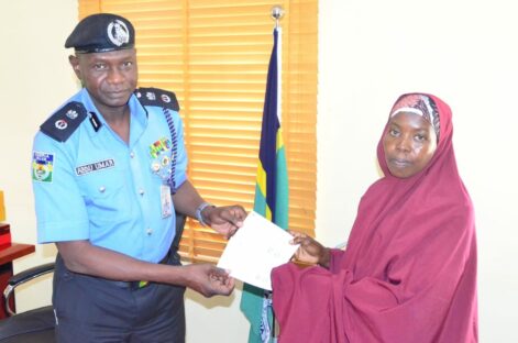 Borno: Police present N16m to families of deceased personnel 