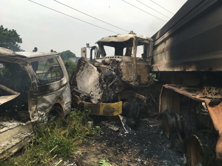 Just In: Five Katsina men burnt to death as truck, bus collide in Lagos