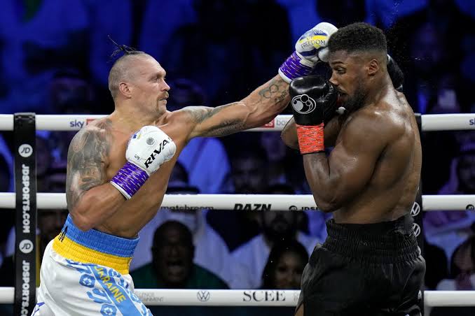 Usyk demolishes Joshua again to retains world heavyweight belts