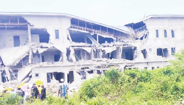 JUST IN: Police, hoodlums demolish 50 Lagos buildings, victims protest
