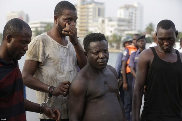 Akwa Ibom: Navy nabs 3 suspected petrol thieves 