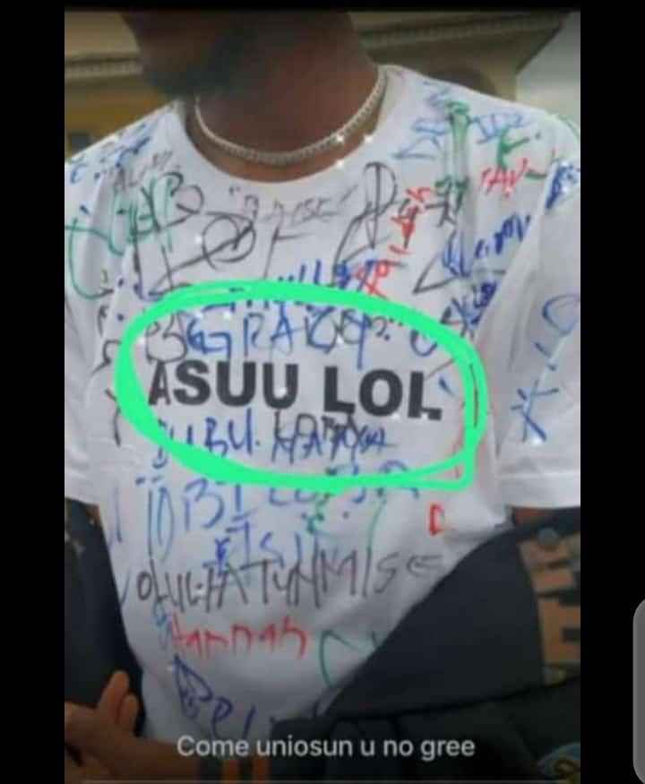 Osun Final Year Student Mocks Colleagues Affected By ASUU Strike (photo)