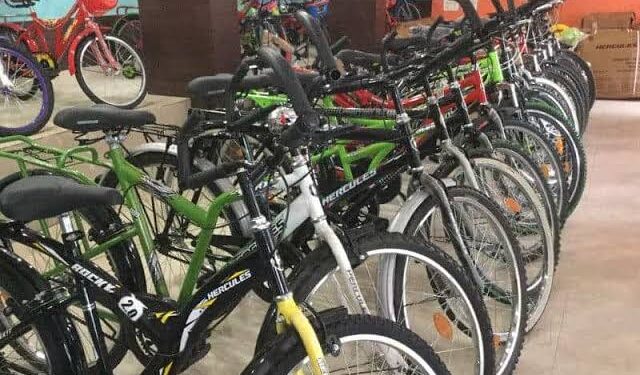 75 Nigerians Receive Bicycles As Gift For Hardworking