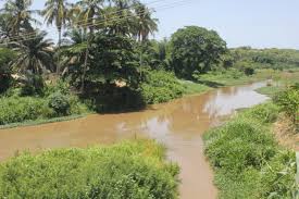 Confusion As Teenager Jumps Into River In Osogbo After Strange Phone Call