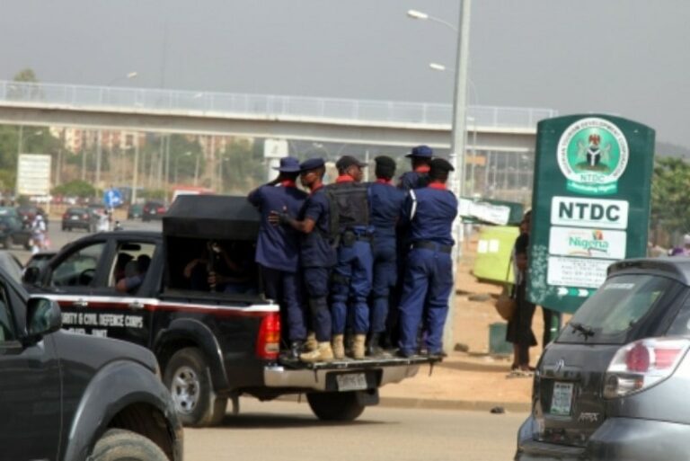 NSCDC operatives bust notorious burglar, fraudster in Kwara— Report