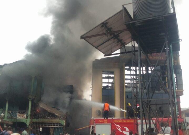 BREAKING: Artdeco store catches fire in Osogbo