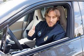 Real Madrid football stars bag BMW cars worth up to £109,000