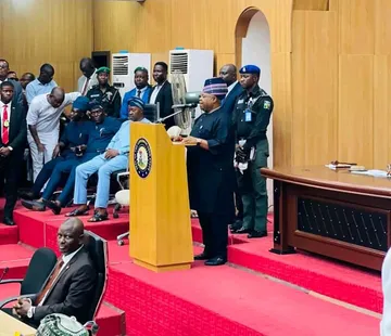 Osun Assembly: More details emerge as Gov. Adeleke visits Lawmakers