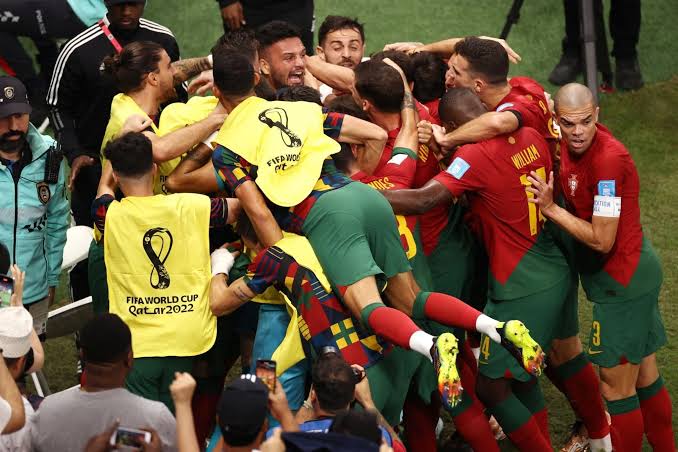 Portugal hammer Switzerland 6-1 to book World Cup quarters spot