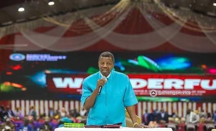 Pastor Adeboye Hits Top Presidential Candidates Over Huge Crowds In Political Rallies