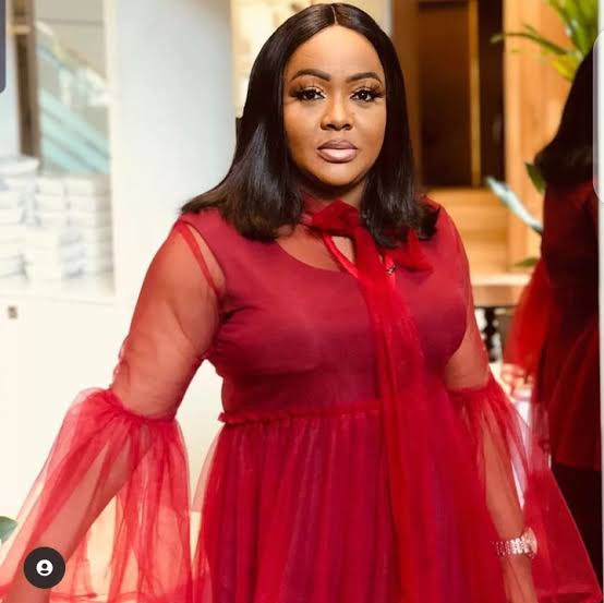 Val: ‘Don’t lose your dignity to peer pressure’— Helen Paul