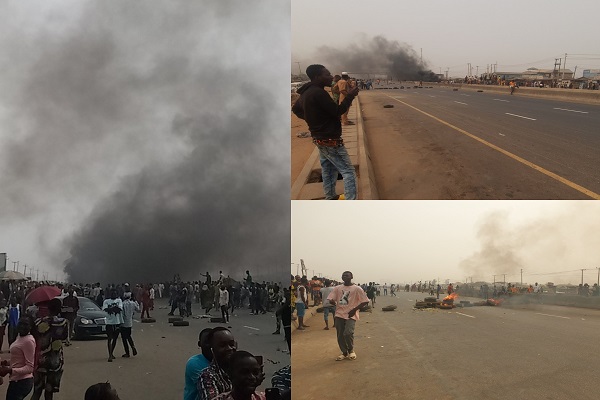 Roads Blocked as Naira scarcity protest rocks Ogun, Rivers, Lagos, Others