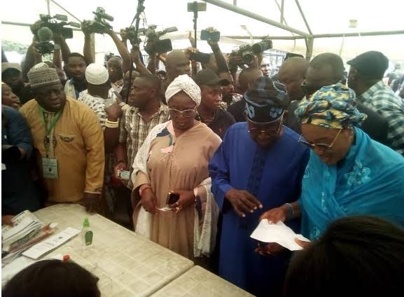 #NigeriaDecides2023: Atiku Scores One As Tinubu Wins Polling Unit