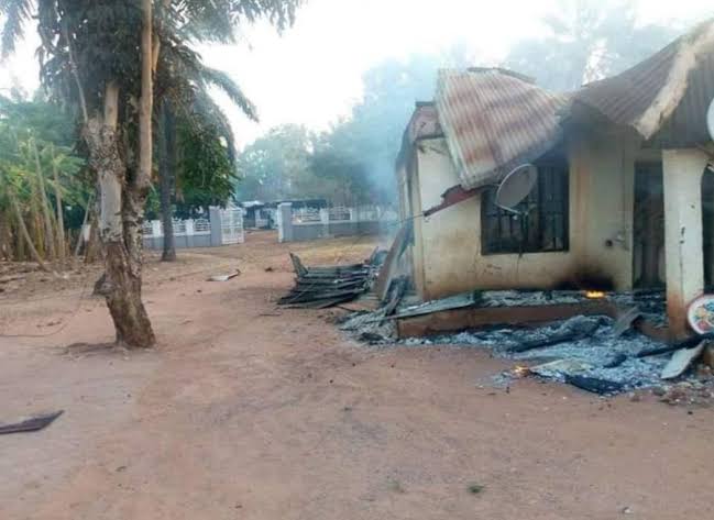 One Killed, Several Injured, House Burnt As Benue State Communities Clash