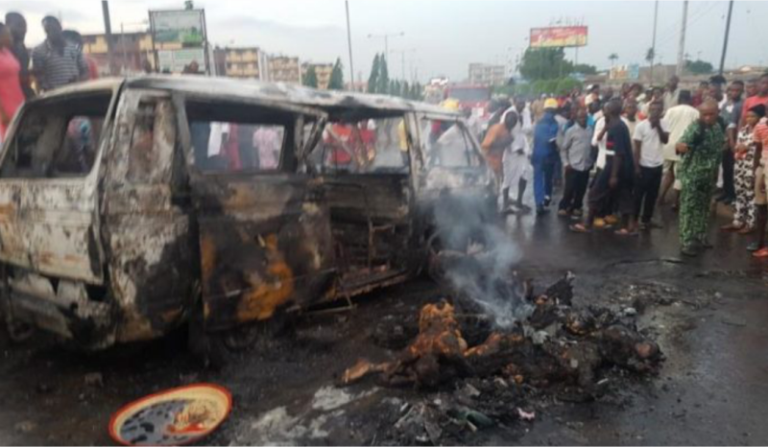 Seven burnt to death on Lagos-Ibadan Expressway fatal accident— Report