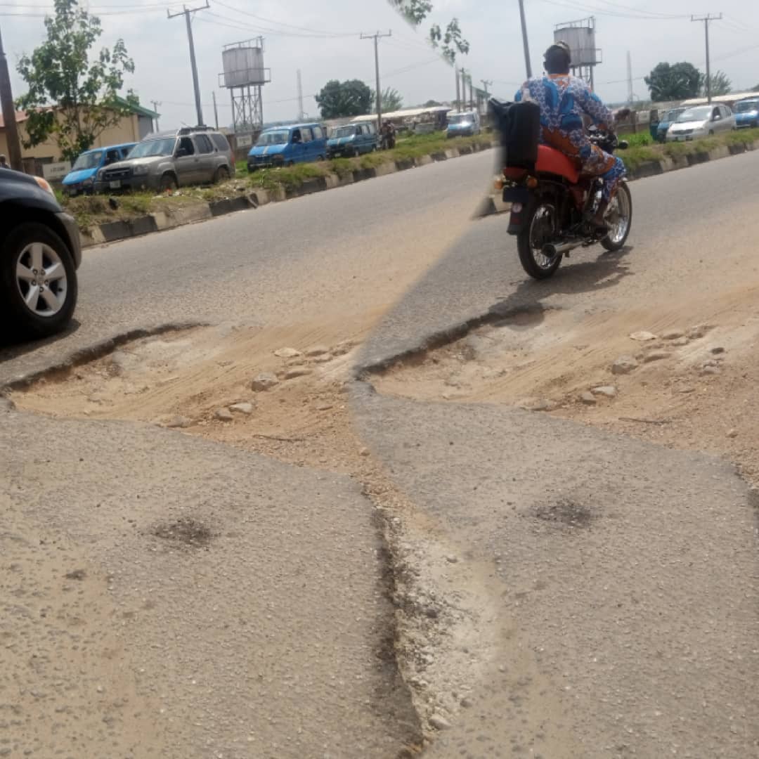 Inside Osogbo: Motorists, Residents Groan As Potholes Take Over City – PHOTO NEWS